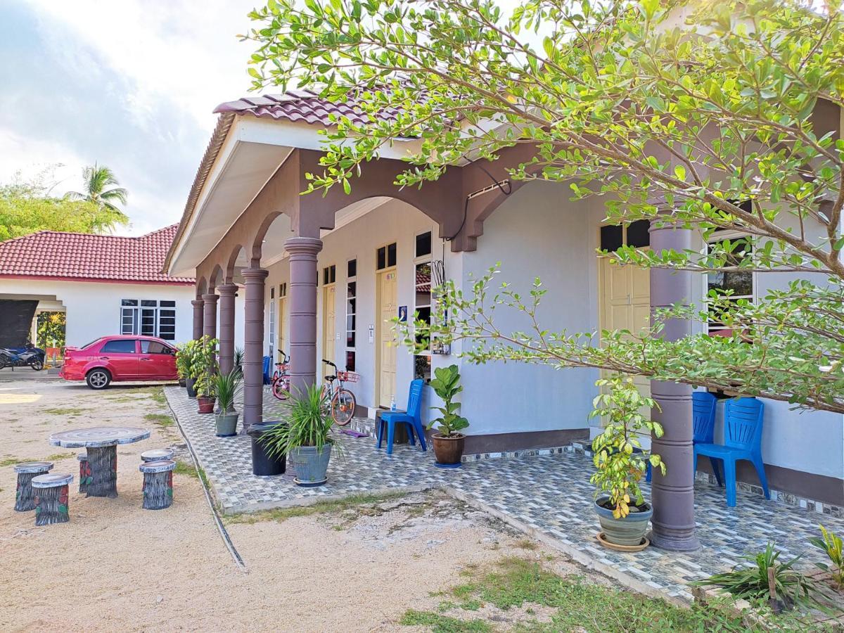Desa Besut Inn Kampung Kuala Besut ภายนอก รูปภาพ