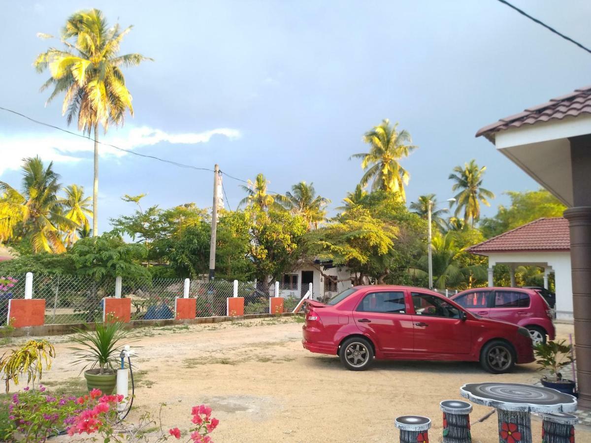 Desa Besut Inn Kampung Kuala Besut ภายนอก รูปภาพ